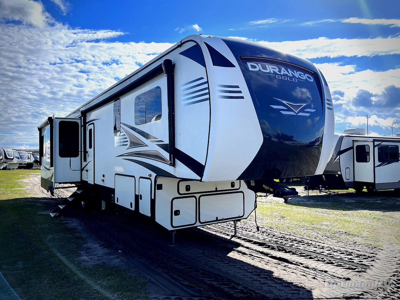 2022 K-Z Durango Gold G382MBQ RV