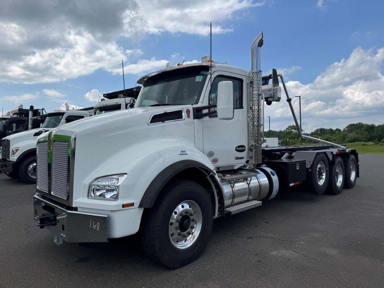 2025 KENWORTH T880 in Dayton, NJ