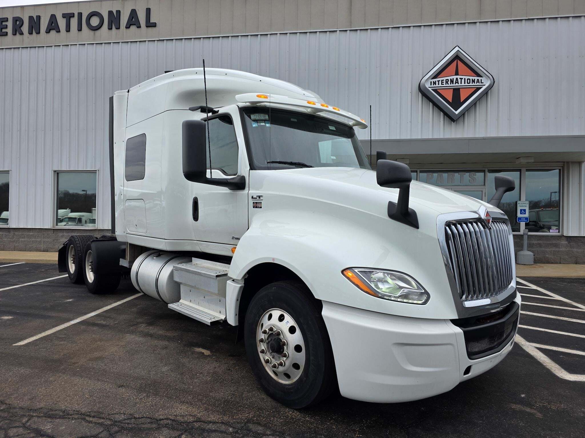 2020 INTERNATIONAL LT in East Liverpool, OH