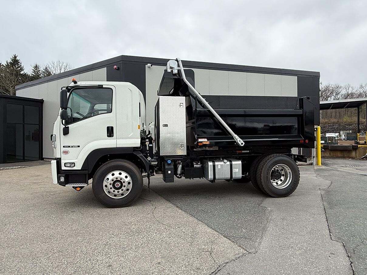 2025 ISUZU FVR in Worcester, MA