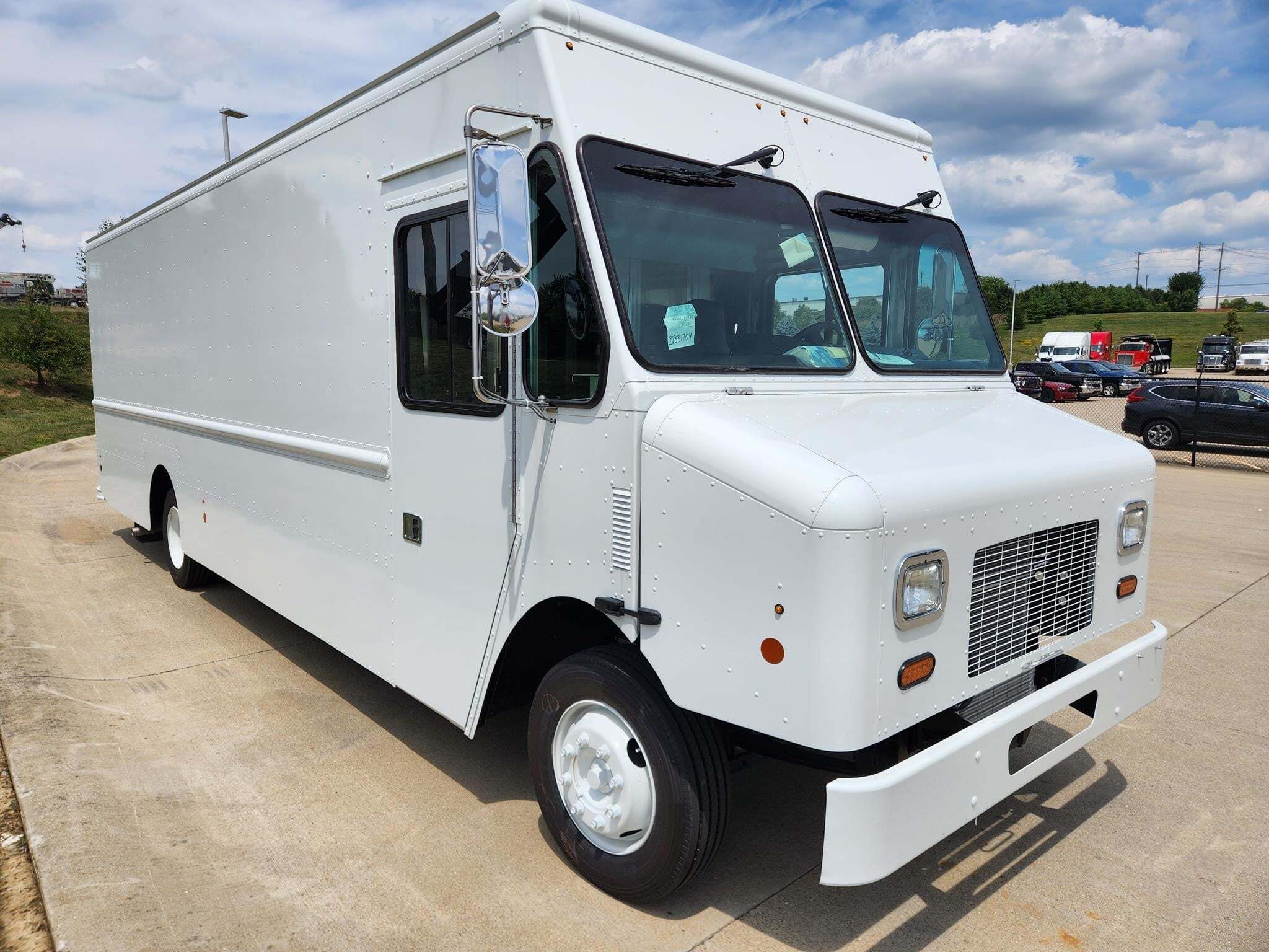 2026 FREIGHTLINER MT55G in Walton, KY