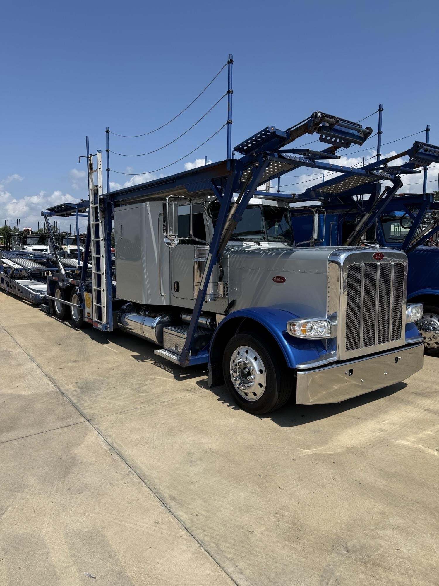 2019 PETERBILT 389 in Lincoln, AL