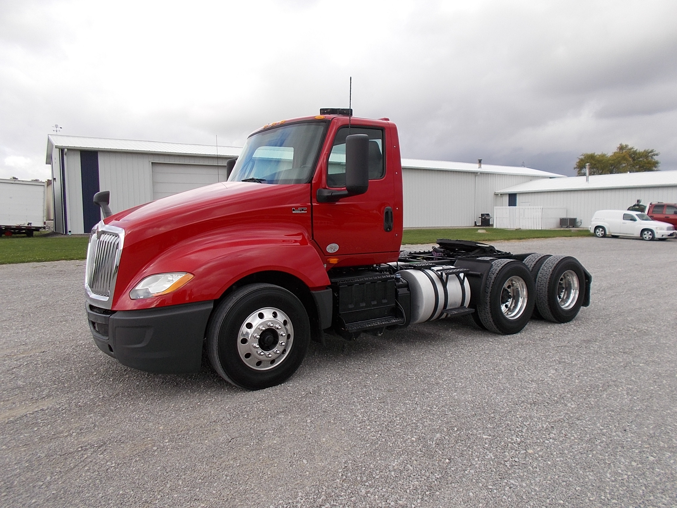 2018 INTERNATIONAL LT625 in Saint Marys, OH