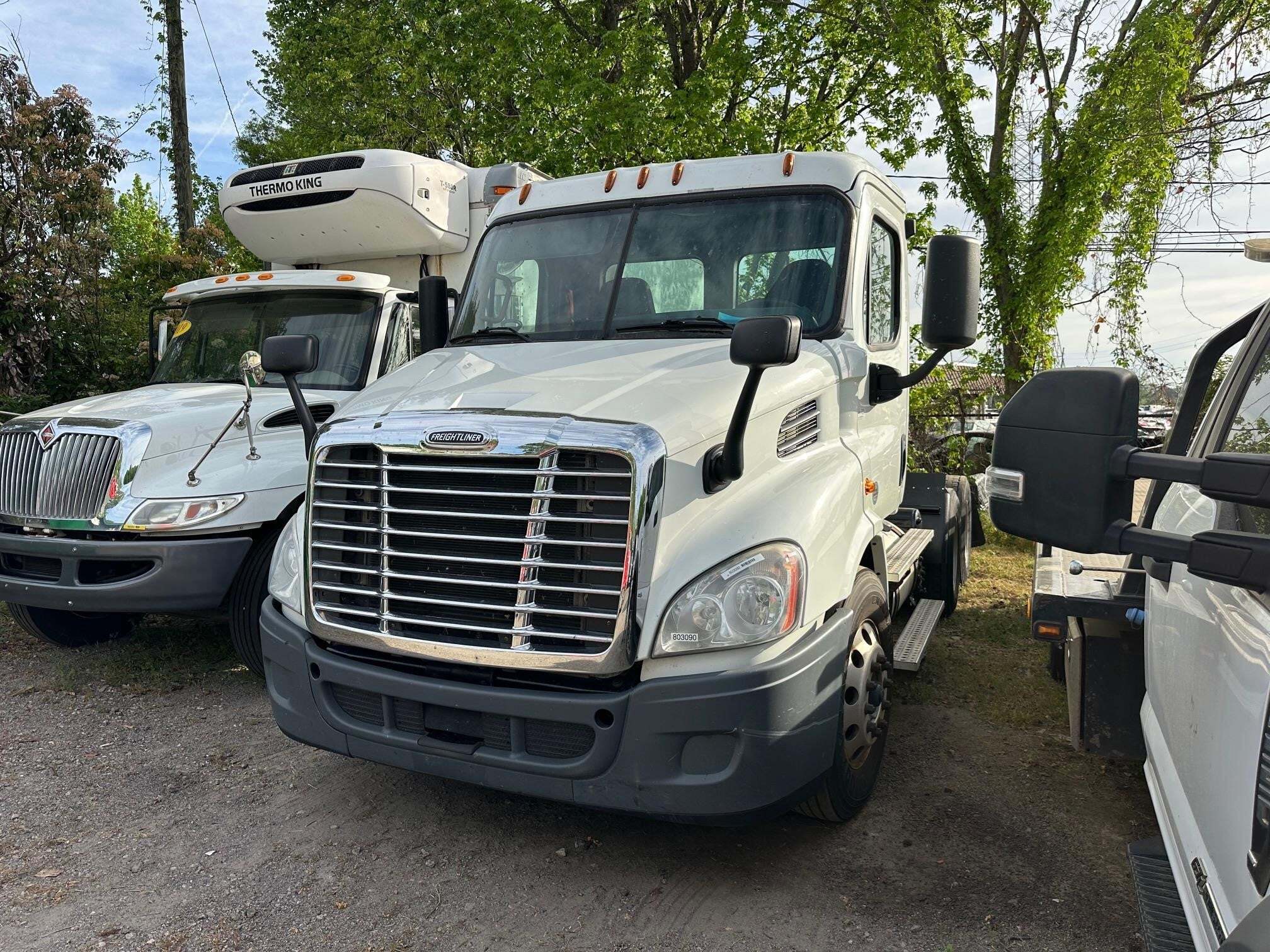 2019 FREIGHTLINER CASCADIA 113 in Atlanta, GA