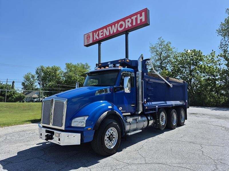 2018 KENWORTH T880 in Coopersburg, PA