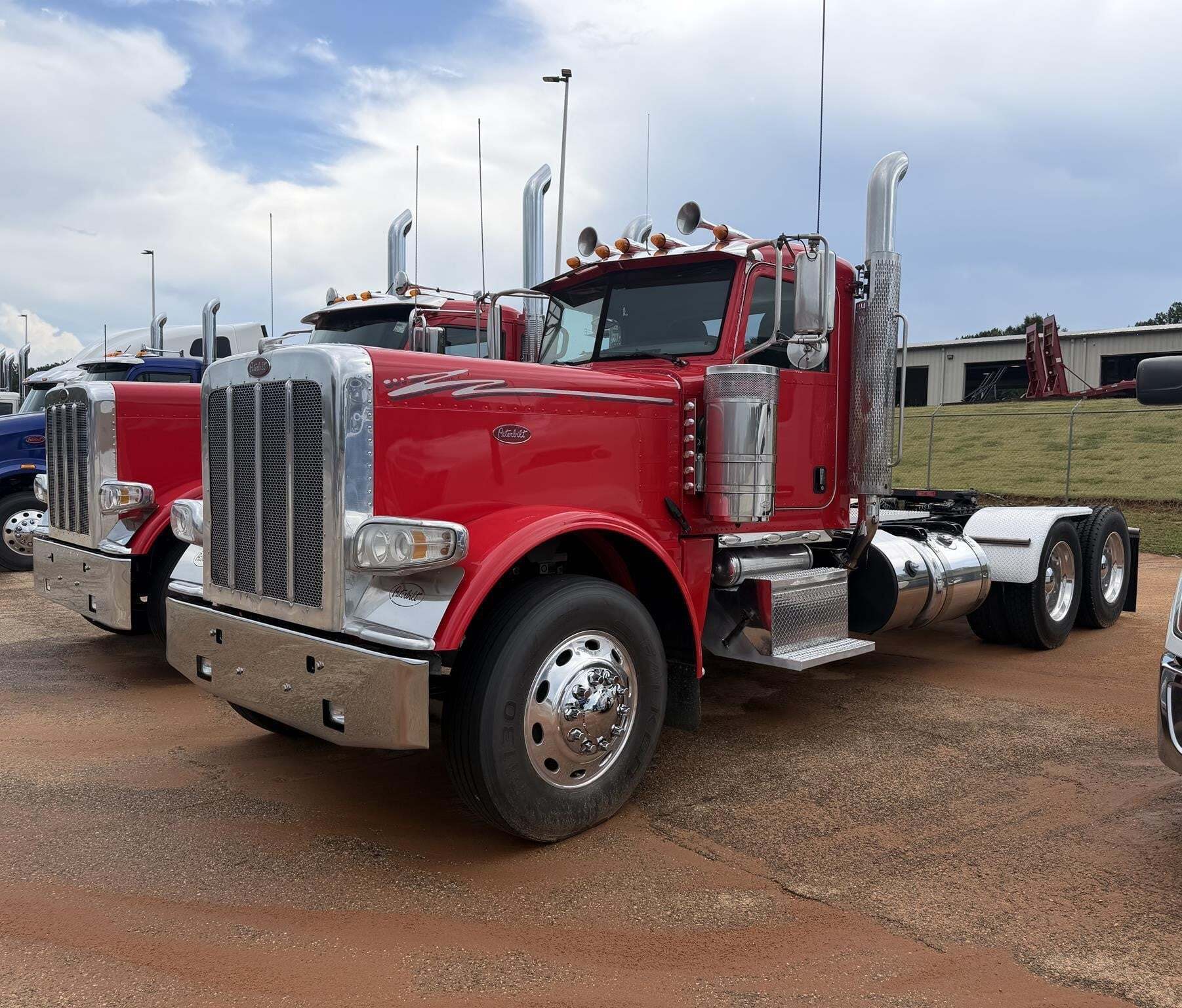 2020 PETERBILT 389 in Jackson, GA