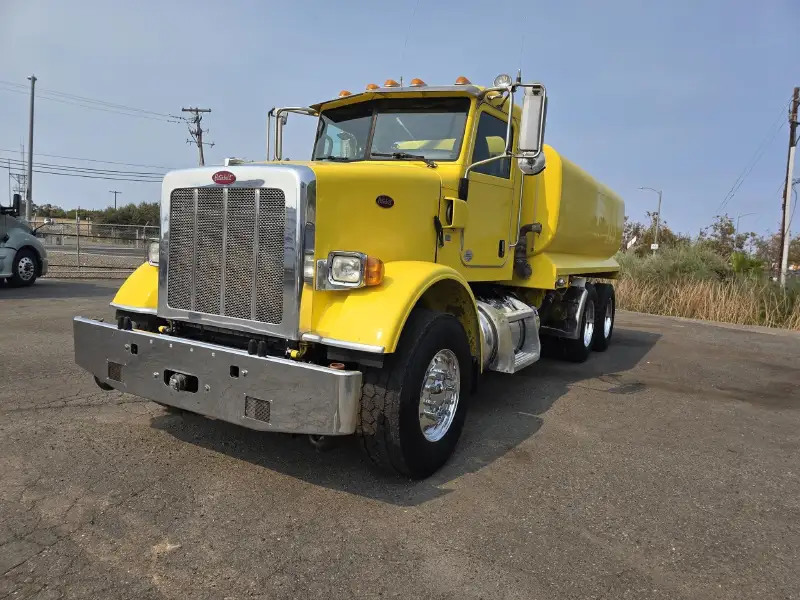 2021 PETERBILT 367