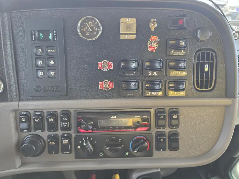2021 PETERBILT 367
