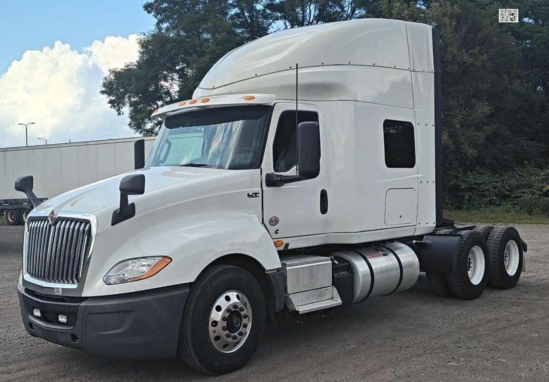 2021 INTERNATIONAL LT in Girard, OH