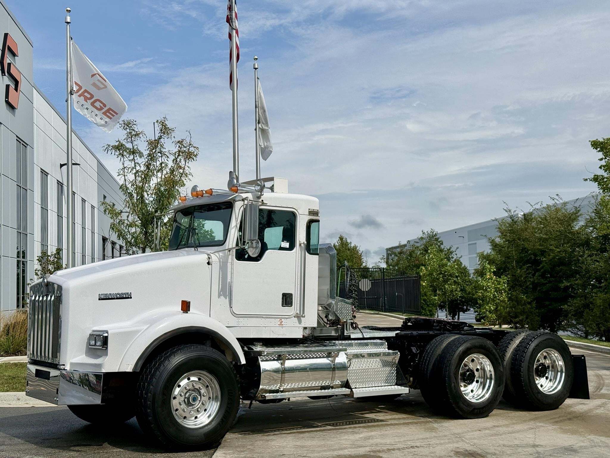 1997 KENWORTH T800 in New Lenox, IL