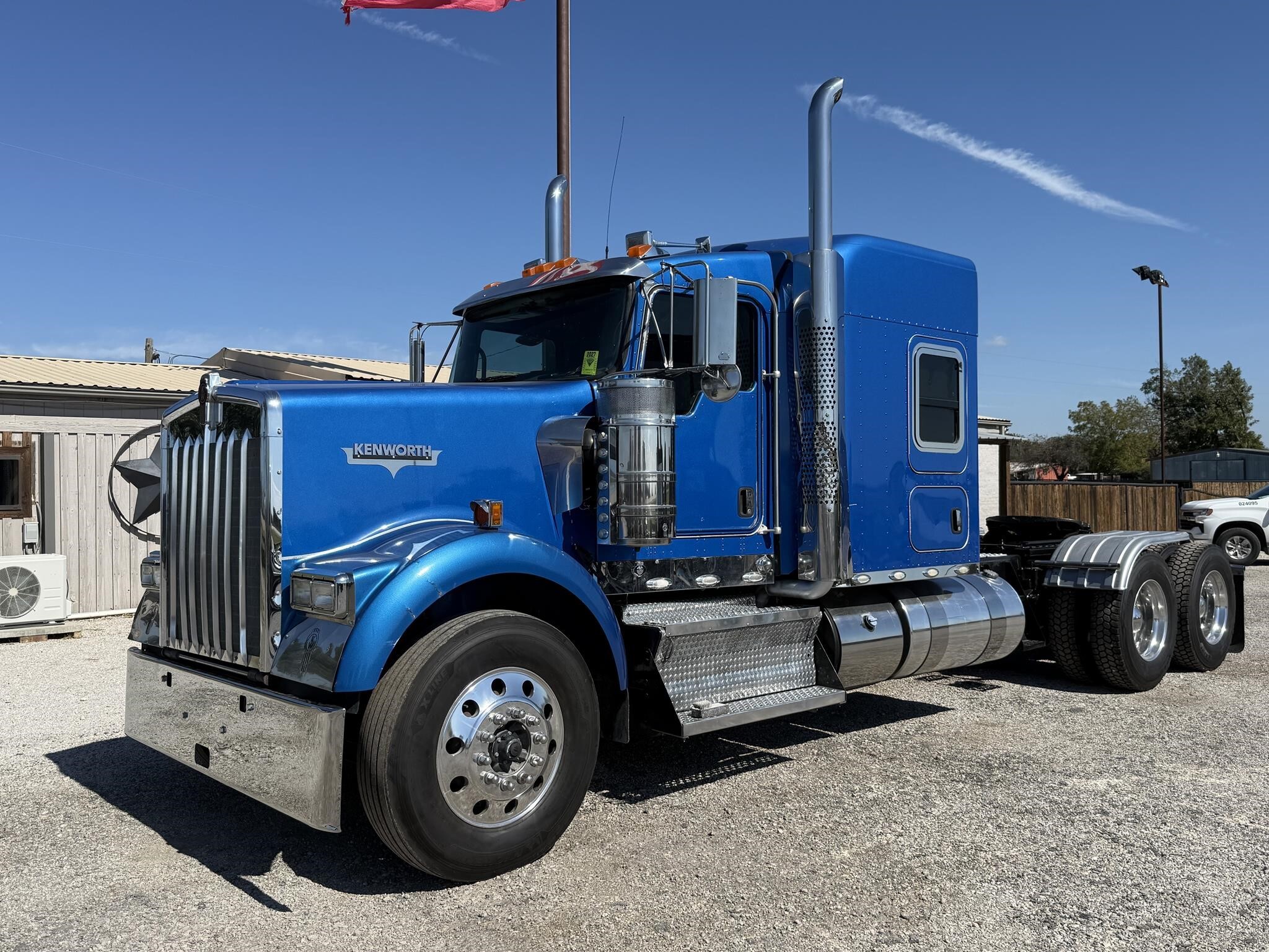 2016 KENWORTH W900 in Eastland, TX
