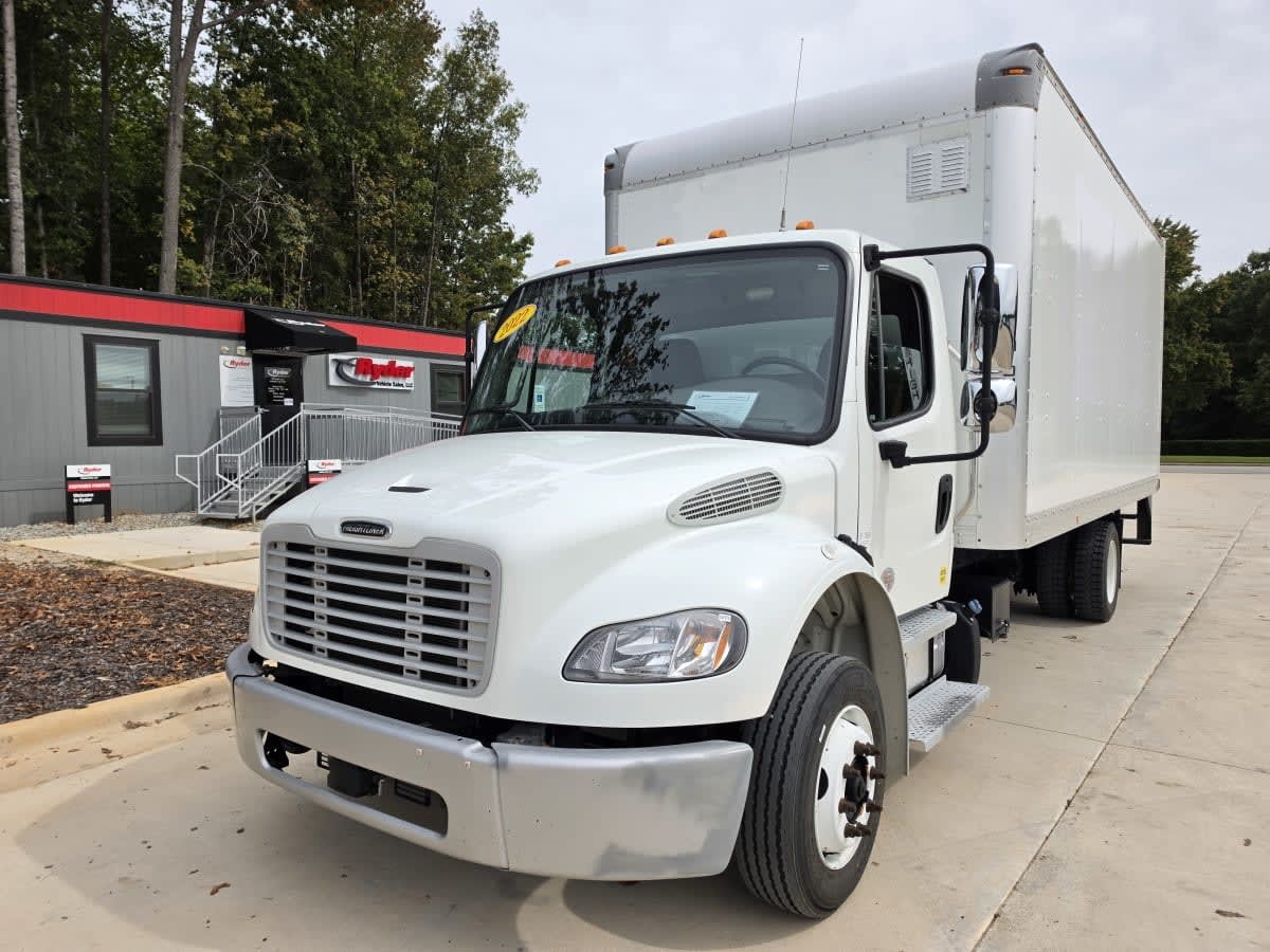 2022 FREIGHTLINER/MERCEDES M2 106 in Greensboro, NC