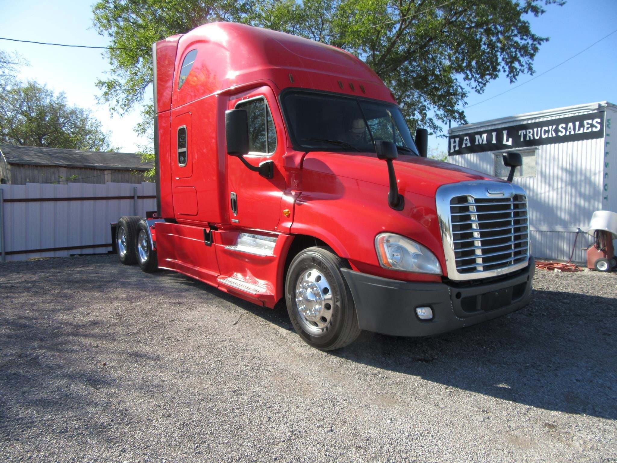 2018 FREIGHTLINER CASCADIA 125 in Fort Worth, TX