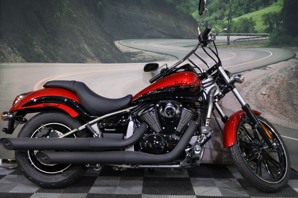 2025 Kawasaki Vulcan® 900 Custom 900 CUSTOM in Chatsworth, CA