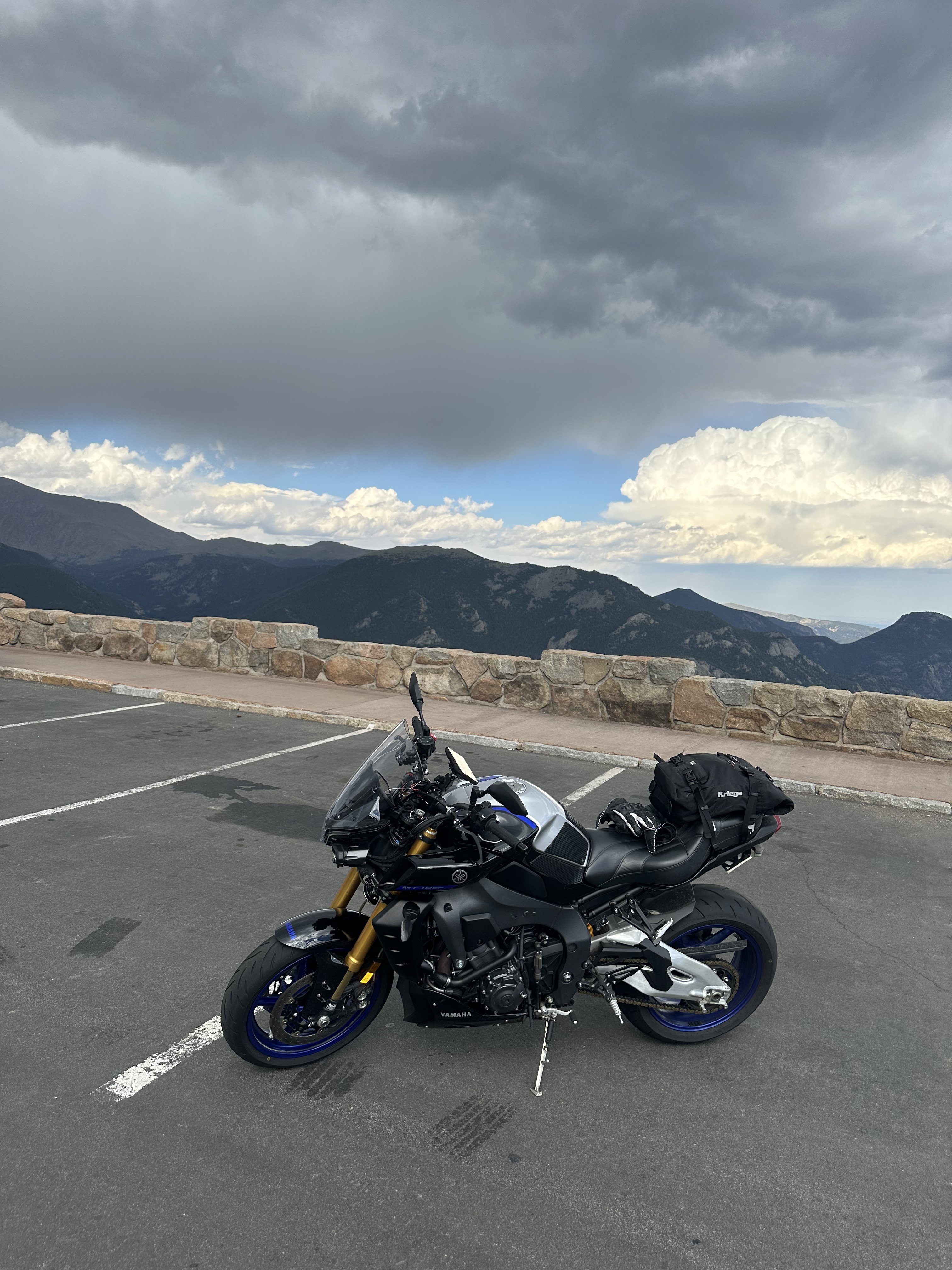 2022 Yamaha MT 10 SP Standard motorcycle