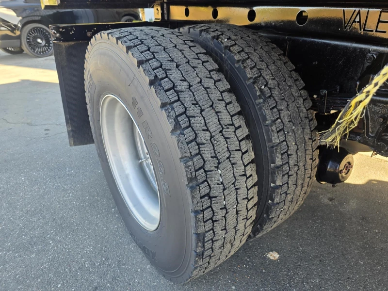 2012 FORD F750 XL SD