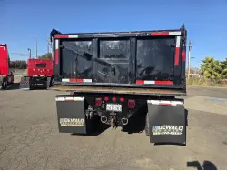 2012 FORD F750 XL SD