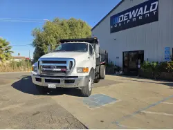 2012 FORD F750 XL SD