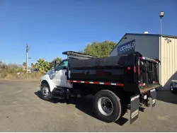 2012 FORD F750 XL SD