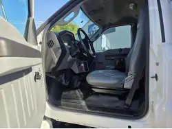2012 FORD F750 XL SD