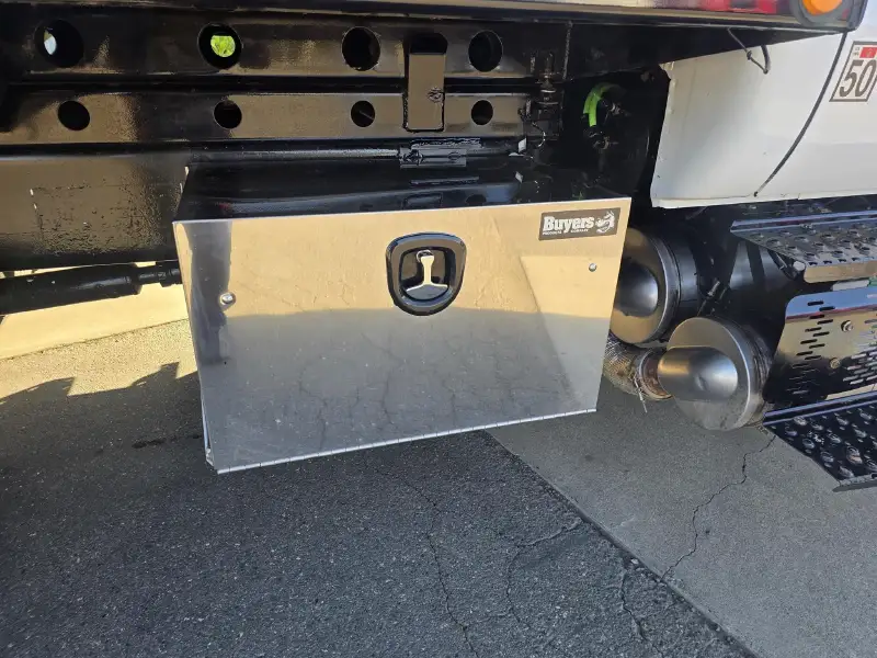 2012 FORD F750 XL SD