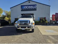 2012 FORD F750 XL SD