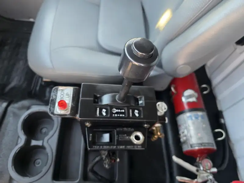 2012 FORD F750 XL SD