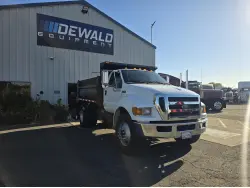 2012 FORD F750 XL SD