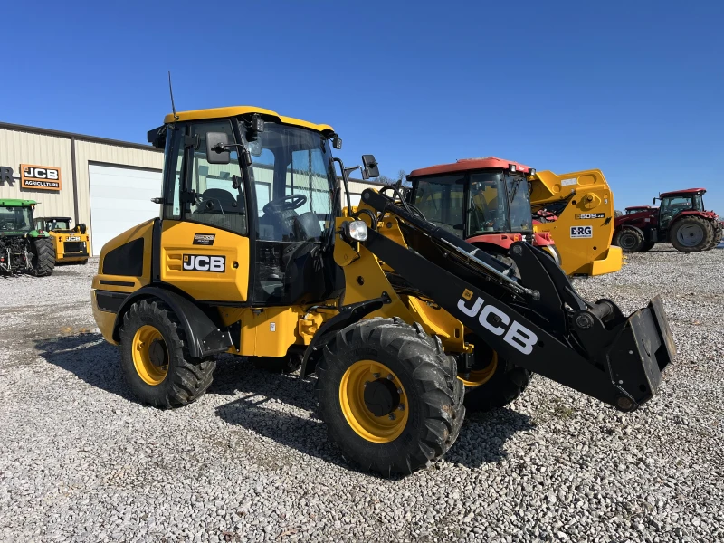 2024 JCB 407 Agri