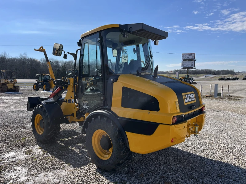 2024 JCB 407 Agri