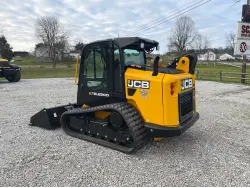 2025 JCB 3TS-8T