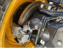 2025 JCB FASTRAC 8330