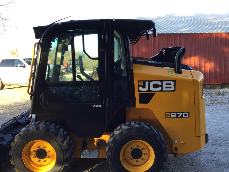 2024 JCB 270