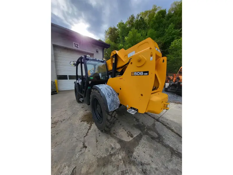 2023 JCB 506-36