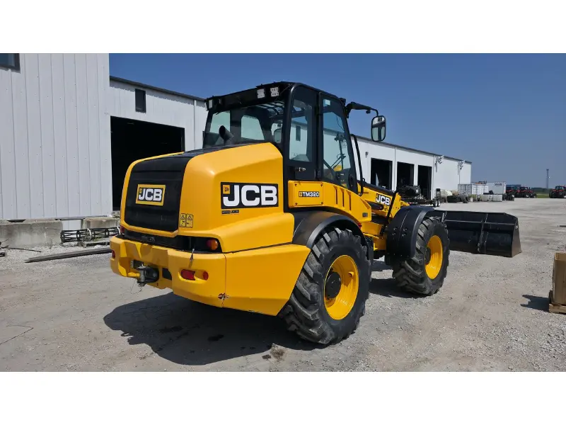 2022 JCB TM320