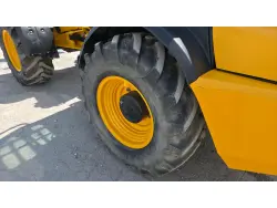 2022 JCB TM320
