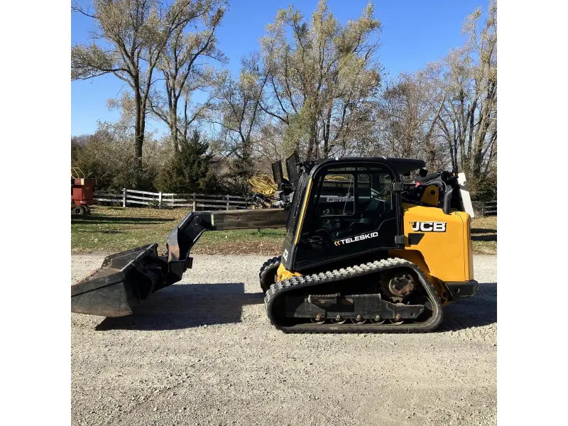 2021 JCB 3TS-8T