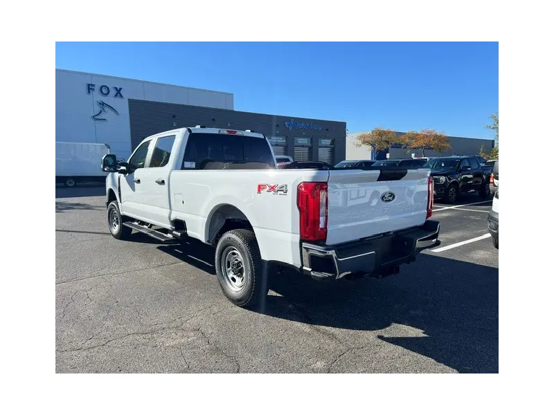 2027 FORD F250