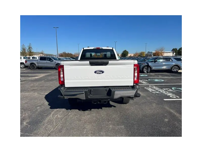 2027 FORD F250