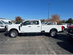 2027 FORD F350