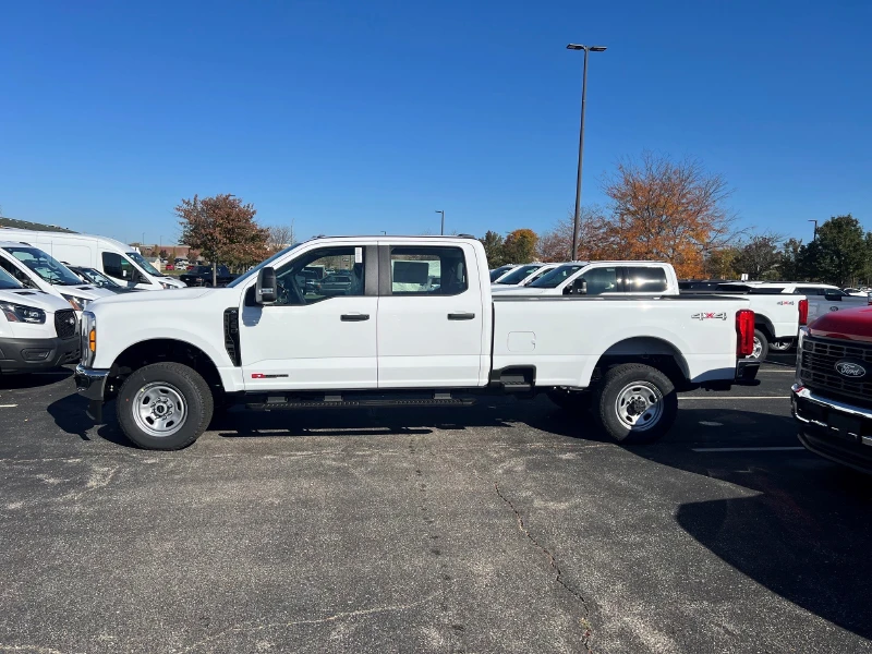 2027 FORD F350