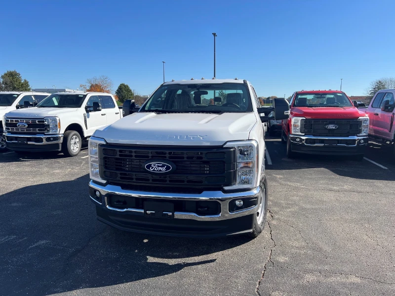 2027 FORD F350