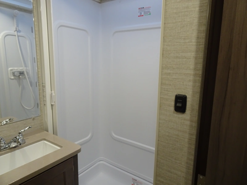 2025 WINNEBAGO MINNIE WINNIE 31H