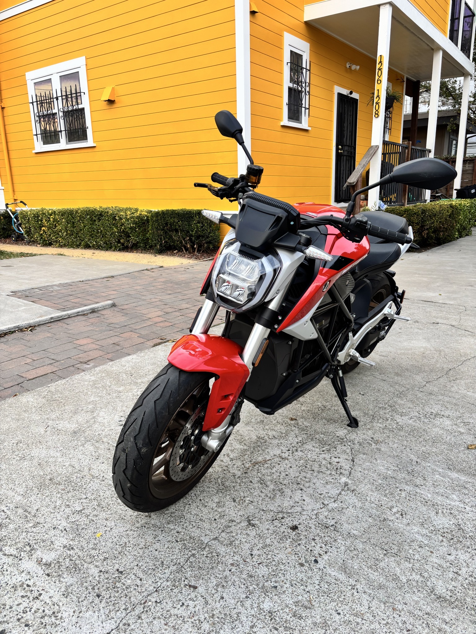 Used 2024 Zero Motorcycles Sr/f Z-force 17.3 For Sale in San Francisco ...