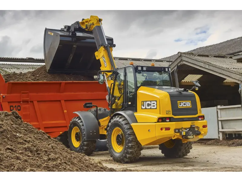 2025 JCB TM420 AGRI
