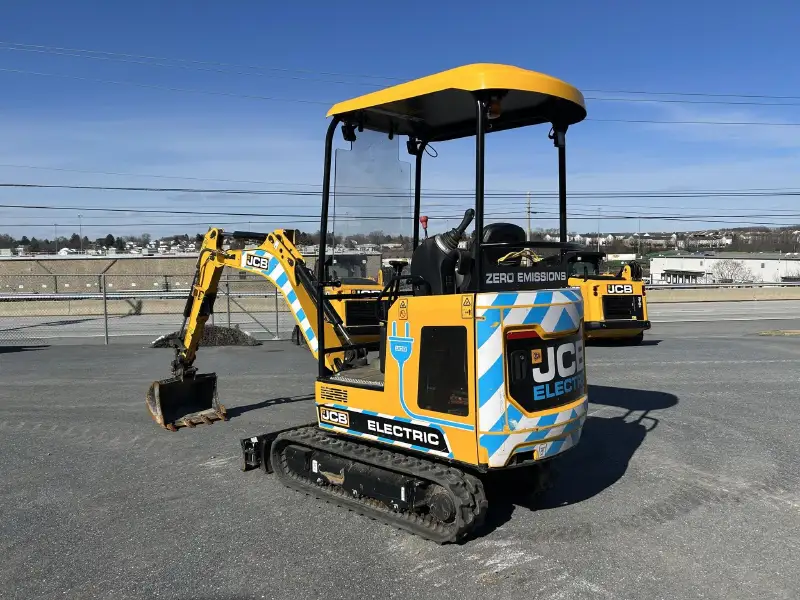 2023 JCB 19C-1E