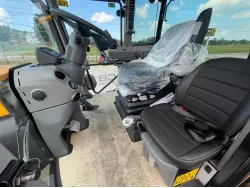 2025 JCB FASTRAC 4220