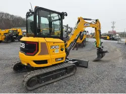 2023 JCB 35Z-1