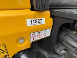 2023 JCB 35Z-1