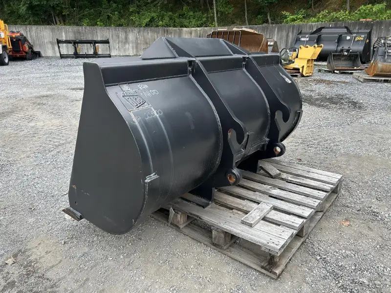 2022 JCB Attachment